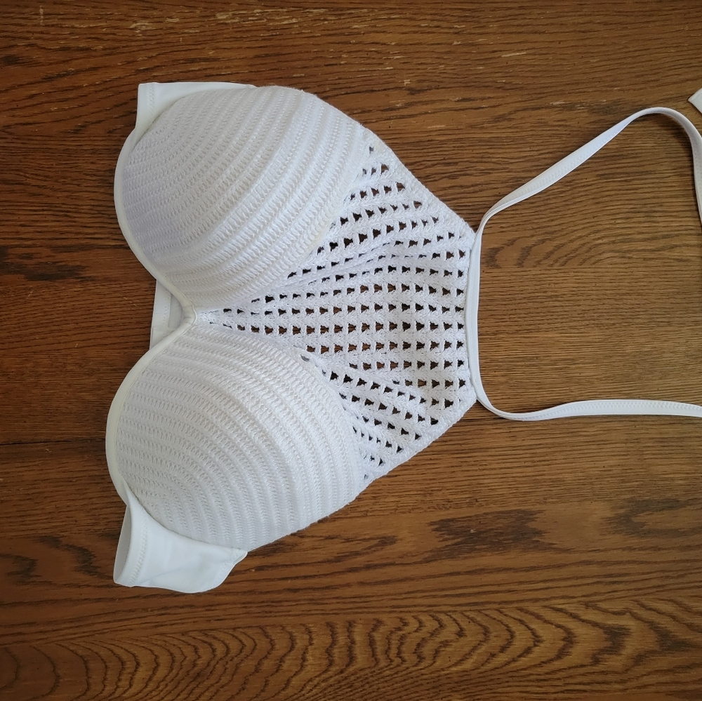 Shade & Shore White Crochet Swim Top Sz 36C